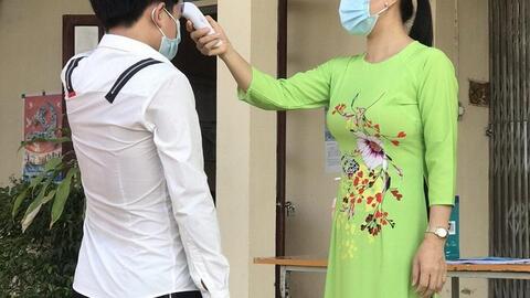 Mở cửa trường học: Cần gia đình và xã hội đồng hành giám sát