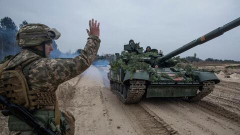 Ukraine tuyên bố tình trạng khẩn cấp