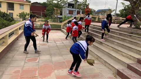 Xây dựng môi trường học tập xanh - sạch - đẹp - an toàn trong trường học Thái Nguyên