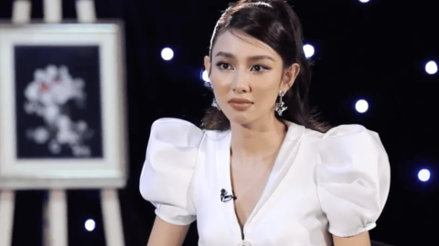 Hoa hậu Thùy Tiên nói gì khi bị chê "mặc đồ không hợp thuần phong mỹ tục"?