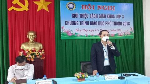 Chọn sách giáo khoa lớp 3, 7 và 10: Tăng tiến độ tiếp cận