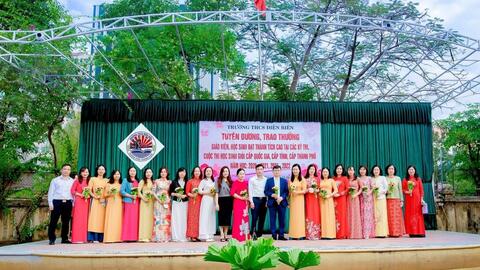 Tạo sân chơi để nhà giáo phát huy tài năng