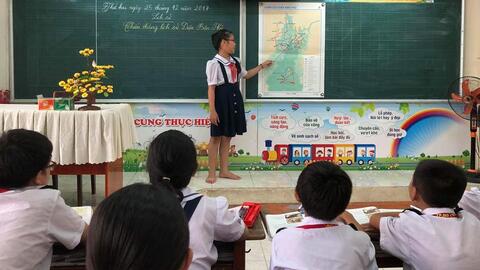 GS.TS Nguyễn Minh Thuyết: Thực hiện đầy đủ, toàn diện nội dung giáo dục lịch sử trong Chương trình mới