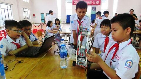 Sự tiến bộ của học sinh: Từ cách đánh giá đến chất lượng thật