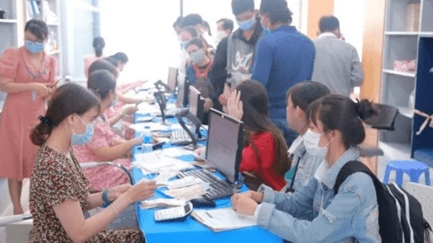 Giảm gánh nặng tài chính cho học sinh sinh viên các cấp học