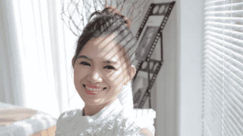 Mẹ bỉm sữa đam mê làm phim vô tình đạt 500 ngàn lượt theo dõi trên Youtube