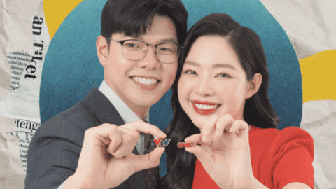 Gặp gỡ "Gia đình truyền hình" hot nhất TikTok: Chàng là BTV VTV, nàng là MC kênh Quốc phòng