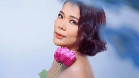 Các con của Mỹ Lệ và chồng đại gia sống trong biệt thự nguy nga, được đến trường xịn có học phí đắt đỏ