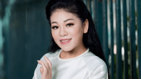 Anh Thơ: Không phải tôi không cần yêu nhưng tuổi 50 ai lấy mình?