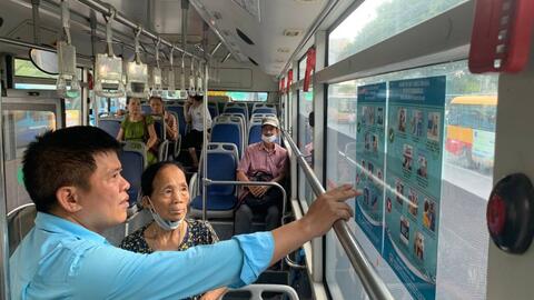 Hà Nội: Nỗ lực xây dựng văn hóa ứng xử trên xe buýt