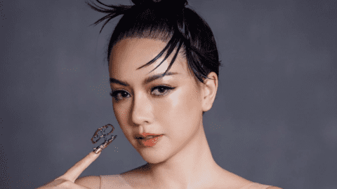 "Tư Mắm" Băng Di: Đi lên nhờ vai ác, mối tình 7 năm bên bạn trai Việt kiều