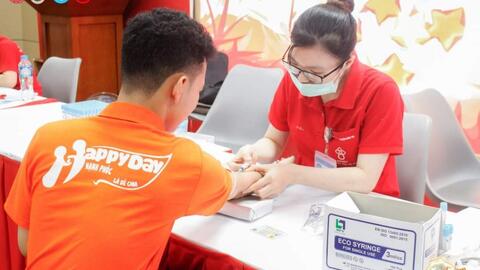 Nô nức không khí ngày hội của sinh viên
