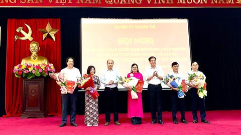 Huyện Thanh Trì tiếp tục điều động, luân chuyển 20 cán bộ