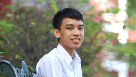 Nam sinh giành "cú đúp" học sinh giỏi