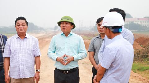 Đồng loạt triển khai 8 mũi thi công dự án đường Vành đai 4