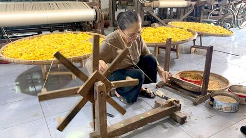 Tạo “sức sống” mới cho sản phẩm lụa truyền thống