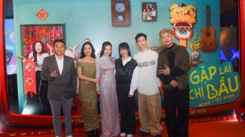 Dàn sao Việt mừng “Gặp lại chị bầu” ra mắt tại Hà Nội