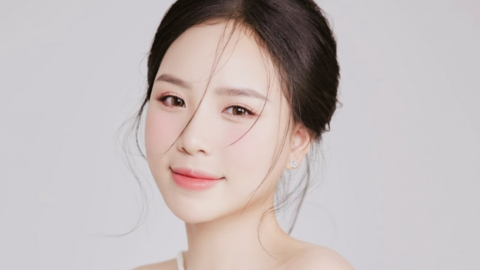Cô gái trẻ sở hữu bộ sưu tập giải thưởng âm nhạc lớn