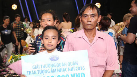 Hồ Văn Cường, giọng ca trẻ trong làng nhạc bolero giờ có cuộc sống ra sao?