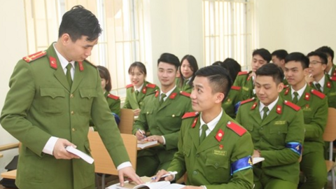 Nhiều thí sinh "lắc đầu" trước sự thay đổi trong kỳ thi đánh giá năng lực của Bộ Công an
