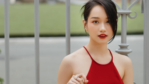 "Ngọc nữ" Việt tự tung bằng chứng đang sống chung với bạn trai