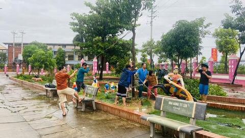 Huyện Ba Vì còn hơn 4.200 học sinh phải nghỉ học do mưa lũ