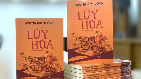 Khí phách, văn hóa người Hà Nội trong "Lũy hoa"