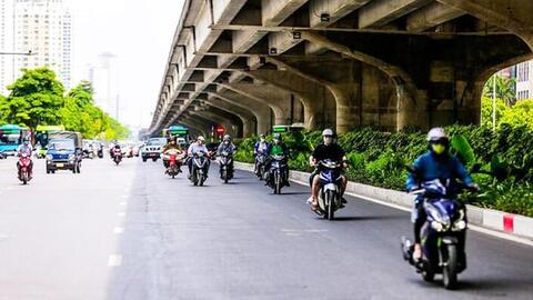 Bắc Bộ ngày nắng oi, đêm có mưa dông rải rác