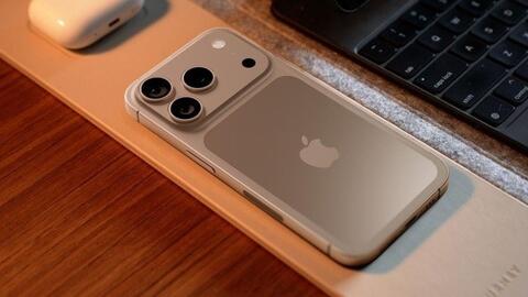 <a href="/so-hoa" title="Số hóa" rel="dofollow">Số hóa</a>