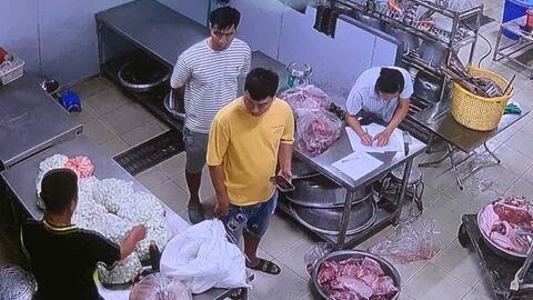Hà Nội đề nghị xử lý nghiêm vụ việc thực phẩm có mùi ôi thiu vào trường học