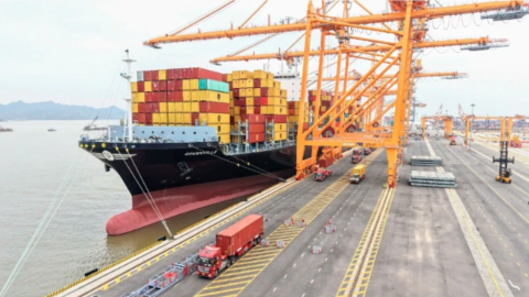 <a href="/kinh-doanh" title="Kinh doanh" rel="dofollow">Kinh doanh</a>