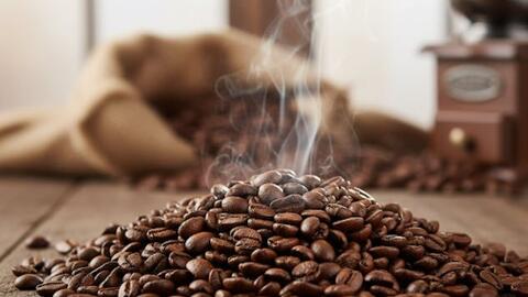 <a href="/kinh-doanh" title="Kinh doanh" rel="dofollow">Kinh doanh</a>