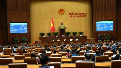 <a href="/kinh-doanh" title="Kinh doanh" rel="dofollow">Kinh doanh</a>