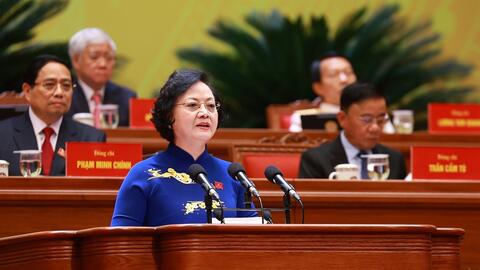 <a href="/kinh-doanh" title="Kinh doanh" rel="dofollow">Kinh doanh</a>