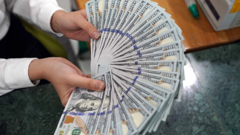 <a href="/kinh-doanh" title="Kinh doanh" rel="dofollow">Kinh doanh</a>