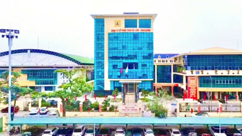 <a href="/kinh-doanh" title="Kinh doanh" rel="dofollow">Kinh doanh</a>