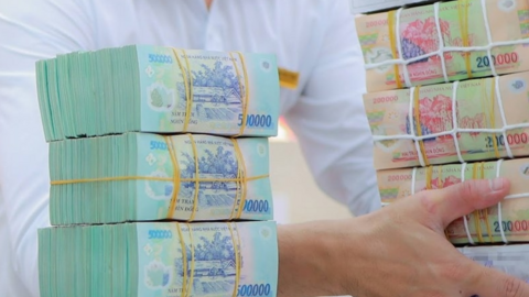 <a href="/kinh-doanh" title="Kinh doanh" rel="dofollow">Kinh doanh</a>