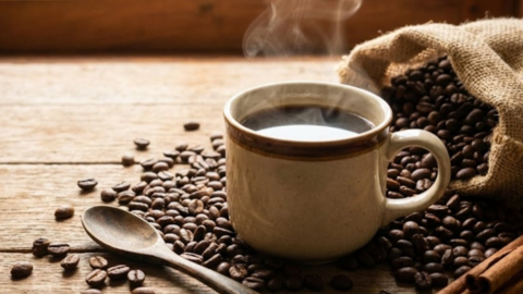 <a href="/kinh-doanh" title="Kinh doanh" rel="dofollow">Kinh doanh</a>