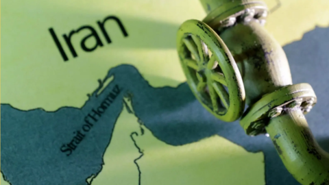 <a href="/kinh-doanh" title="Kinh doanh" rel="dofollow">Kinh doanh</a>