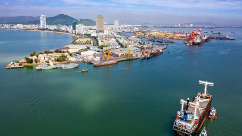 <a href="/kinh-doanh" title="Kinh doanh" rel="dofollow">Kinh doanh</a>