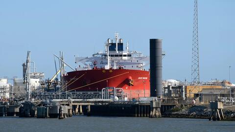 <a href="/kinh-doanh" title="Kinh doanh" rel="dofollow">Kinh doanh</a>