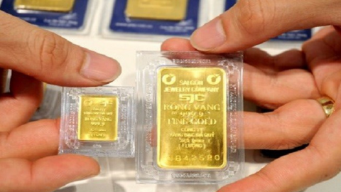 <a href="/kinh-doanh" title="Kinh doanh" rel="dofollow">Kinh doanh</a>