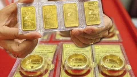 <a href="/kinh-doanh" title="Kinh doanh" rel="dofollow">Kinh doanh</a>