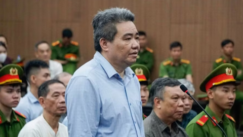 <a href="/kinh-doanh" title="Kinh doanh" rel="dofollow">Kinh doanh</a>