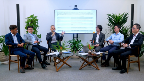 <a href="/kinh-doanh" title="Kinh doanh" rel="dofollow">Kinh doanh</a>