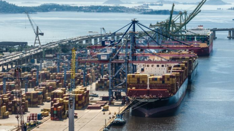 <a href="/kinh-doanh" title="Kinh doanh" rel="dofollow">Kinh doanh</a>