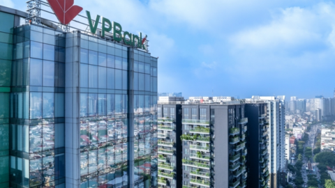 <a href="/kinh-doanh" title="Kinh doanh" rel="dofollow">Kinh doanh</a>