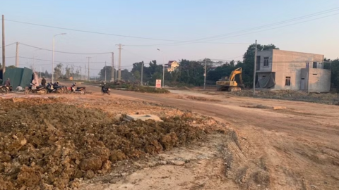 <a href="/kinh-doanh" title="Kinh doanh" rel="dofollow">Kinh doanh</a>