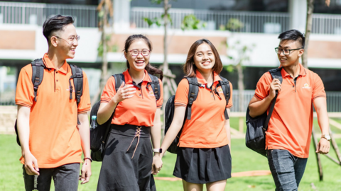 Vượt 'khoảng trống' cho tân sinh viên