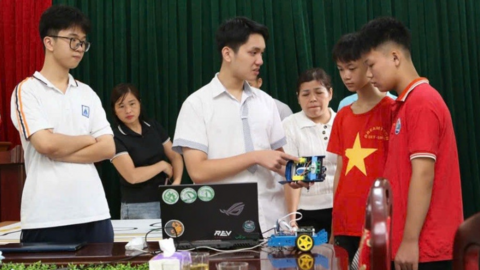Đưa STEM và trí tuệ nhân tạo đến vùng khó: Thu hẹp khoảng cách công nghệ